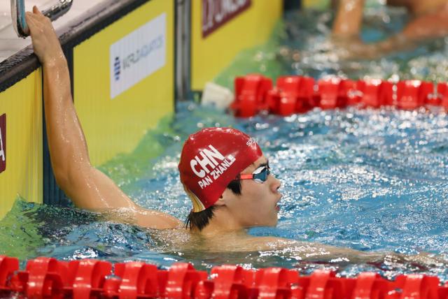 足球比分-潘展乐最后50米超三人夺冠 凭实力证明短池也能飞